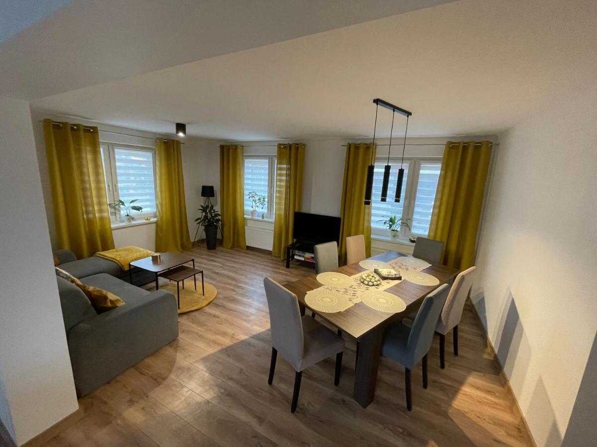 Апартаменты Apartament Monaberg Ломница Экстерьер фото