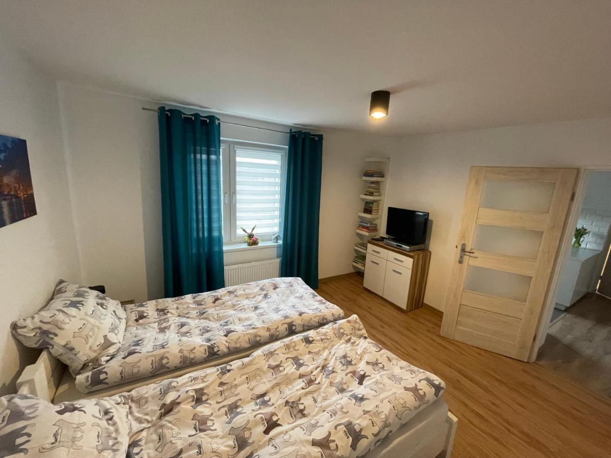 Апартаменты Apartament Monaberg Ломница Экстерьер фото