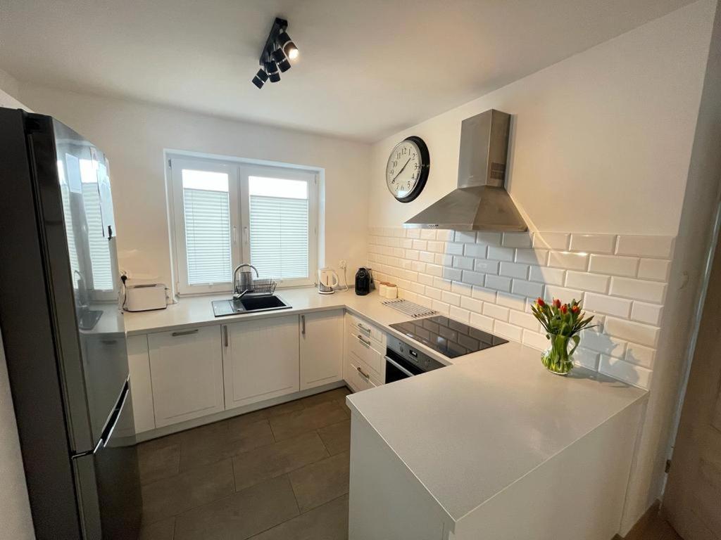 Апартаменты Apartament Monaberg Ломница Экстерьер фото